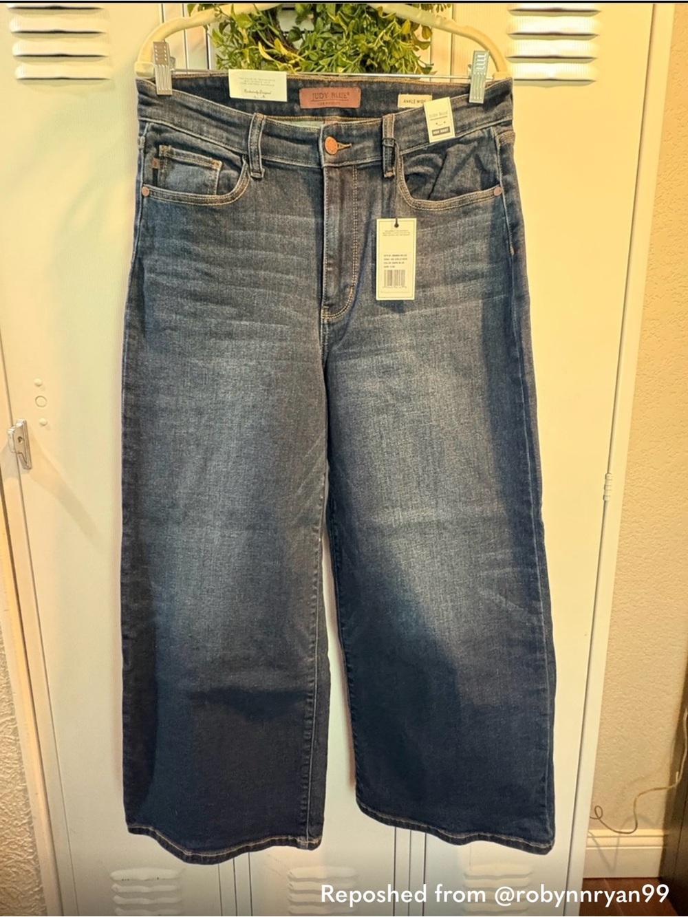 NWT Judy Blue High Rise Ankle Wide Leg Jeans 11/30 Dark Wash Stretch - Picture 4 of 4